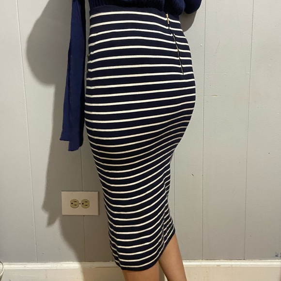 Cache Striped Pencil Skirt - Picture 2 of 4